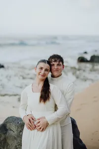 hanea beach couples shoot engagement modest orthodox-71