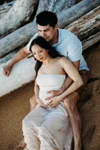 maternity photos in kapaa wailua hilton kauai-139