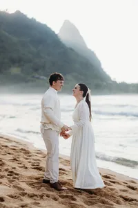 hanea beach couples shoot engagement modest orthodox-22