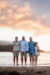 Extended Family Session at Hanalei Bay-14