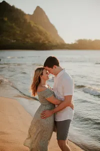 kauai-wedding-photographer-tunnels-beach-006