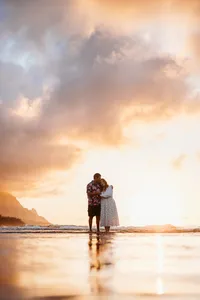 Hanalei Pier Engagement Photographer-17