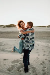 south_padre_island_couples_engagement_wedding_photographer-31