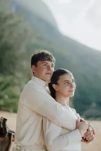 hanea beach couples shoot engagement modest orthodox-38