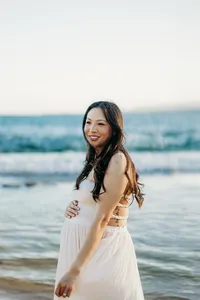 maternity photos in kapaa wailua hilton kauai-53