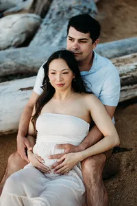 maternity photos in kapaa wailua hilton kauai-110