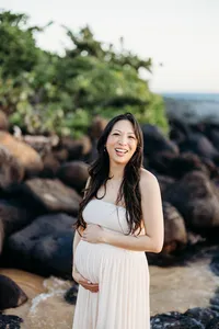 maternity photos in kapaa wailua hilton kauai-134