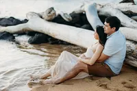 maternity photos in kapaa wailua hilton kauai-109