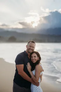 couples shoot in hanalei-6
