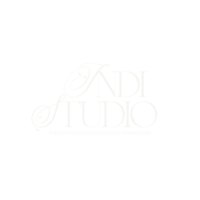 Black White Modern Elegant Simple Creative Studio Logo