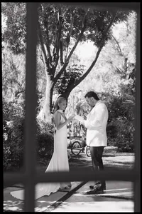 california-wedding-couple