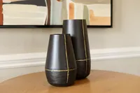 Tabletop centerpiece with two vases