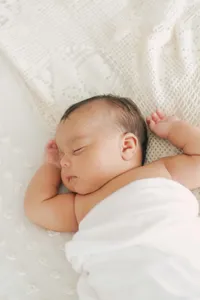 6514-newborn-photographer-omaha-ne