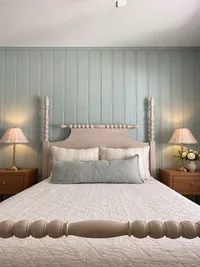 Lakehouse Blue Panel Room