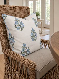 Lakehouse Wicker Dining