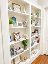 Royal St Bookshelf