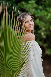 CAPTURING LIGHT - PASCALE - LIVINGBLOOM-83