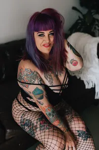 Ashley 10