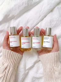dossier-scent-collection