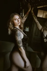 Cassidy Houska Boudoir Session (98)