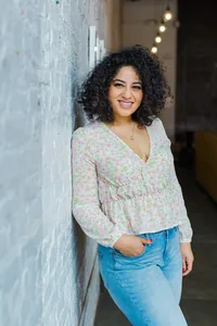 Jacqueline Leon by Caroline Alarcon Loor