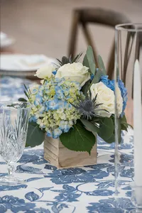 Blue and white centerpiece with hydrangeas