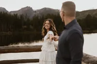 Srague-Lake-Engagement-Rocky-Mountain-National-Park-Colorado-Engagement-09