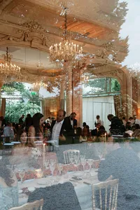 documentary wedding photographer in Paris