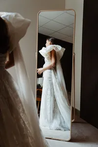 bride getting ready mirror photo