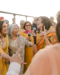 131-RianaRaj_RomeWedding