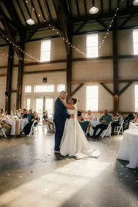 Cincinnati Wedding Photographer