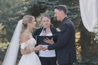 Edmonton Wedding Photos - Pine and Pond Wedding Venue (129)_1