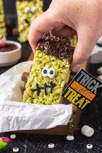 Frankenstein Rice Krispies Treats Web Hero-14