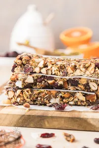 Nut Bars Hero15