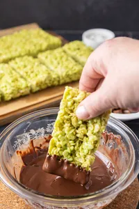 Frankenstein Rice Krispies Treats Web Process-14