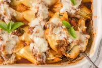 Beef & Ricotta Stuffed Shells Web Hero-7