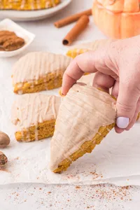 Pumpkin Scone Web Hero-17