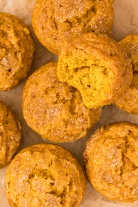 Pumpkin Banana Muffins Hero web--9