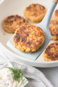 Salmon Patties Heros-9