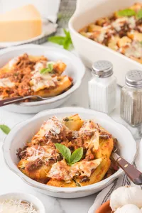 Beef & Ricotta Stuffed Shells Web Hero-15