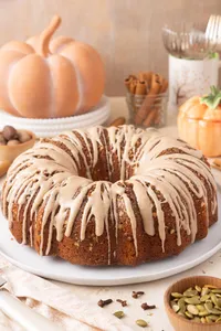 Pumpkin Cake Bundt Cake web Hero-9