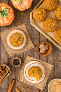 Pumpkin Banana Muffins Hero web--17