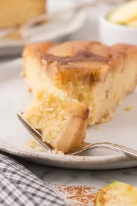 Upside Down Apple Cake Hero web 13