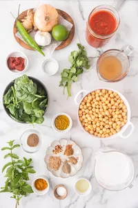 Chickpea & Spinach Cury Process web 1