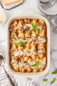 Beef & Ricotta Stuffed Shells Web Hero-1