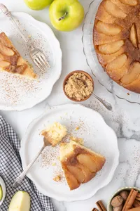 Upside Down Apple Cake Hero web 19
