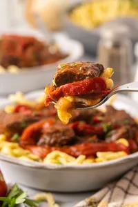 German Gulash with Bell Peppers web Hero-17