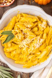 Butternut Squash Pasta Sauce Hero web-27
