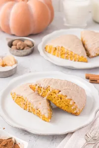 Pumpkin Scone Web Hero-19