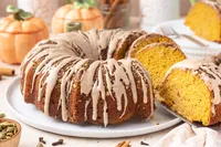 Pumpkin Cake Bundt Cake web Hero-19